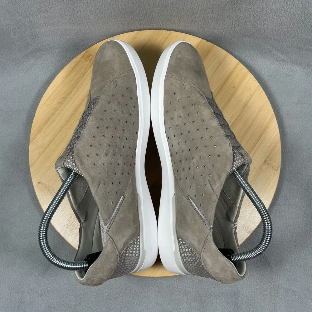 Kizik Miami Womens 9.5 M Taupe Suede Shoes Hands Free Slip On Comfort Sneakers